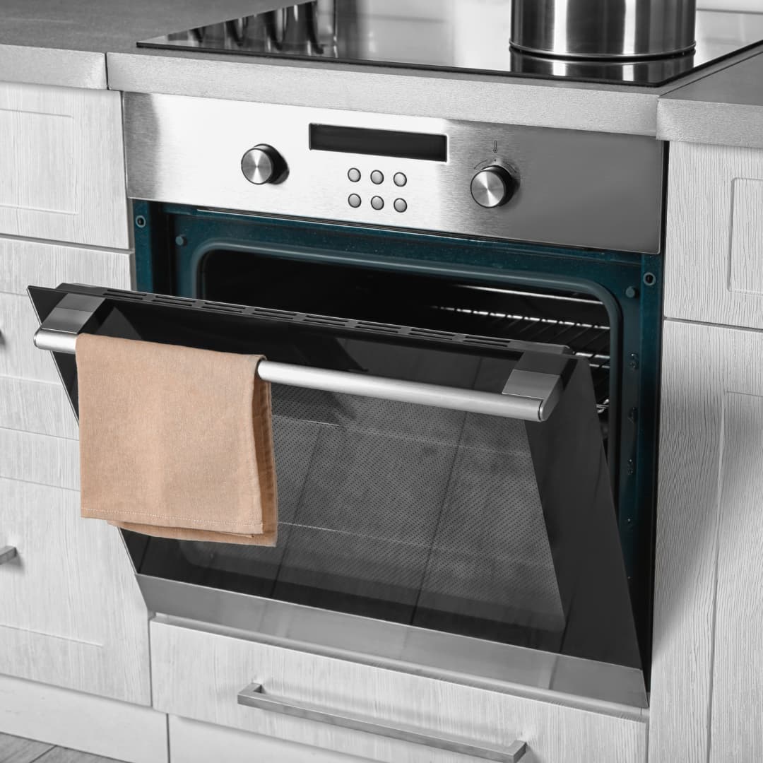 Four électrique ouvert